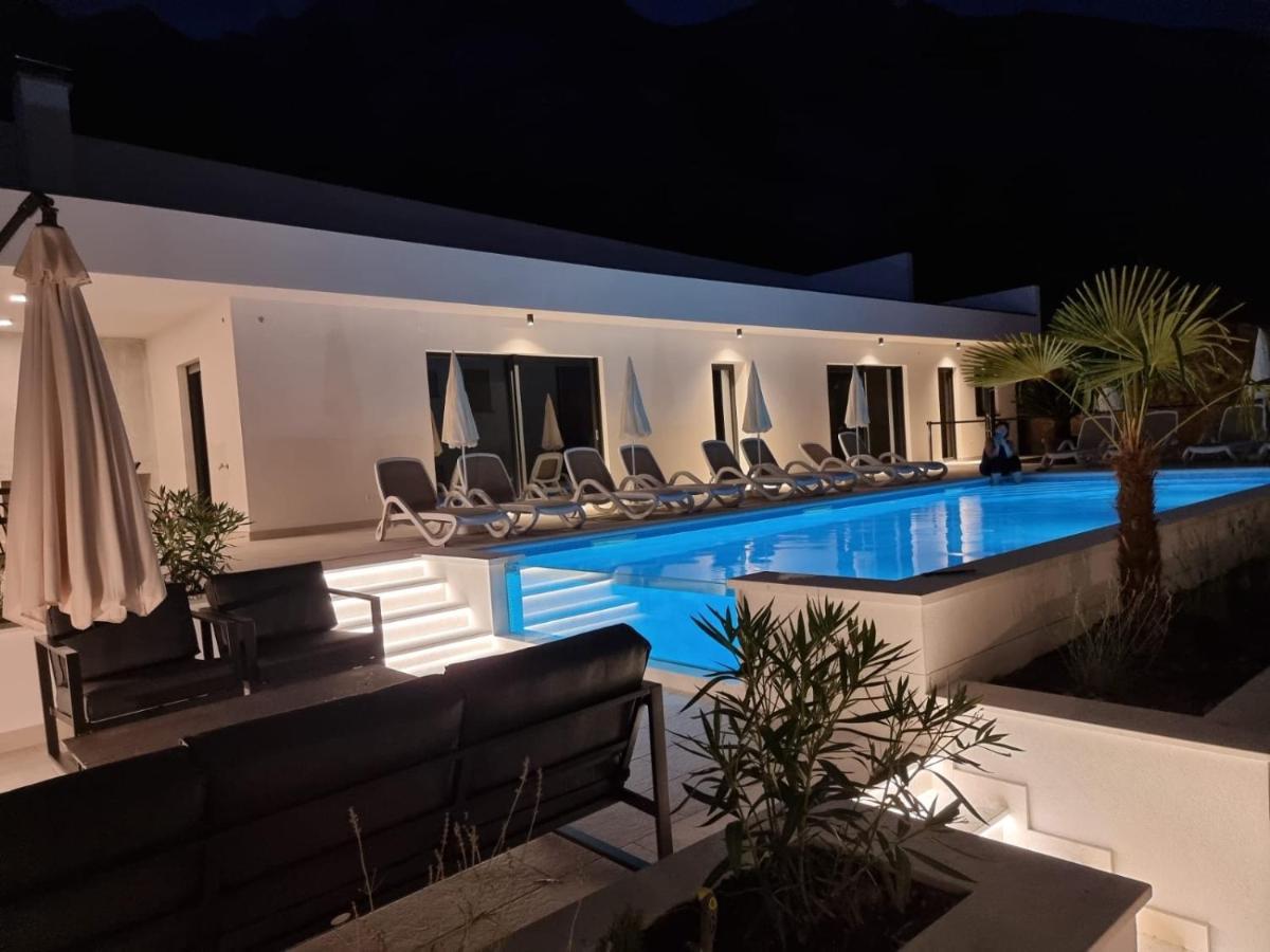 Villa Medak Makarska Eksteriør billede